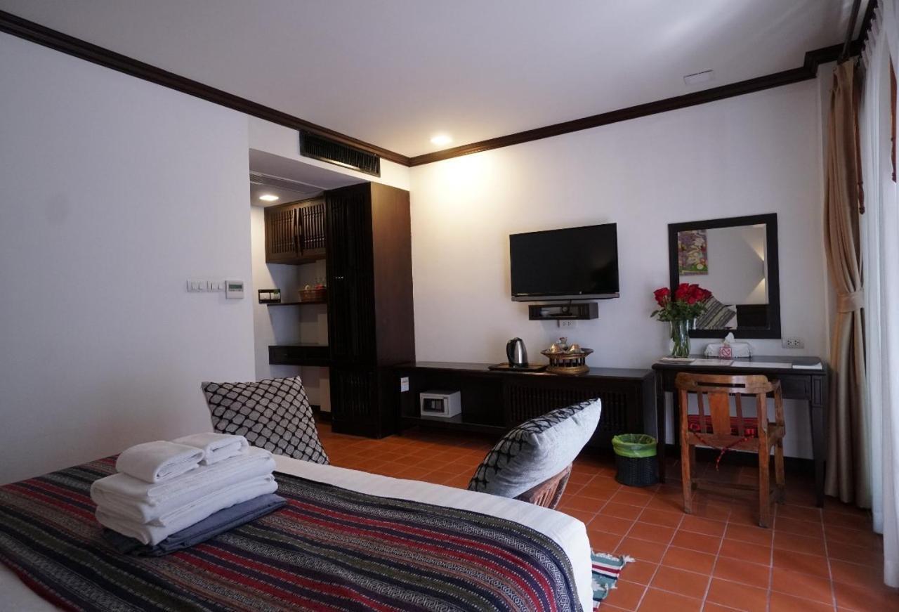 Baan Huenphen Boutique Hotel Chiang Mai Værelse billede