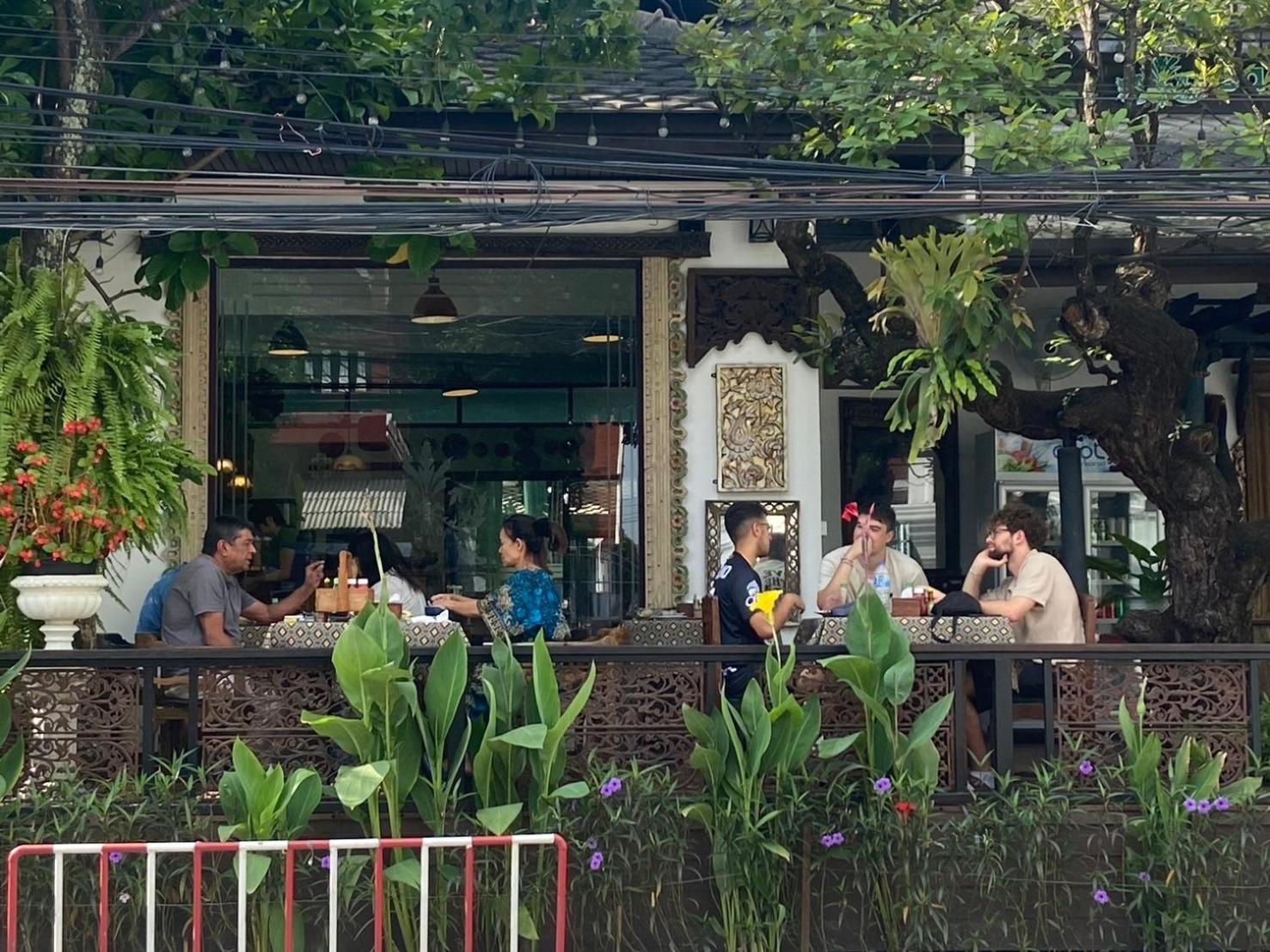 Baan Huenphen Boutique Hotel Chiang Mai Eksteriør billede