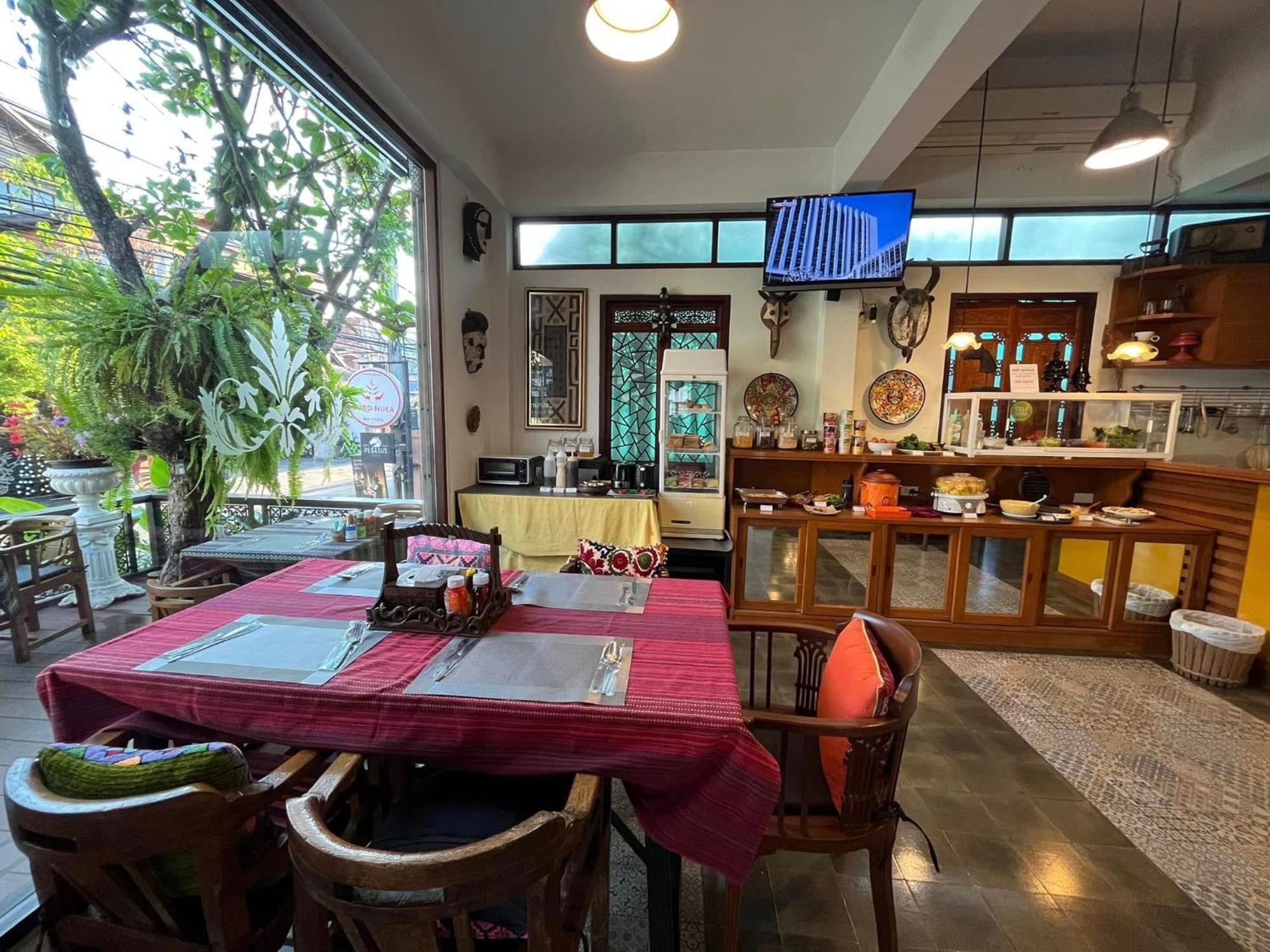 Baan Huenphen Boutique Hotel Chiang Mai Eksteriør billede