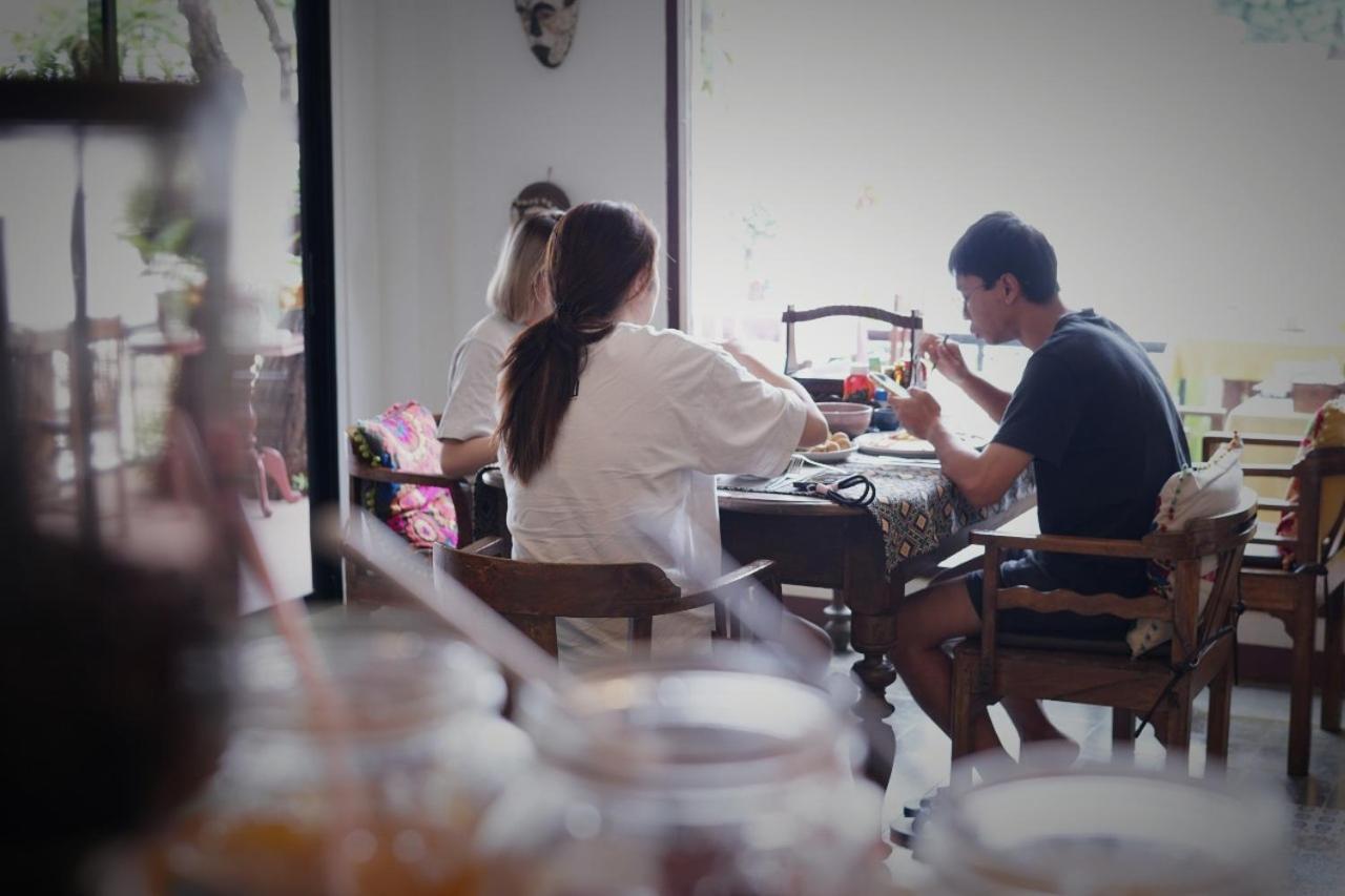 Baan Huenphen Boutique Hotel Chiang Mai Eksteriør billede